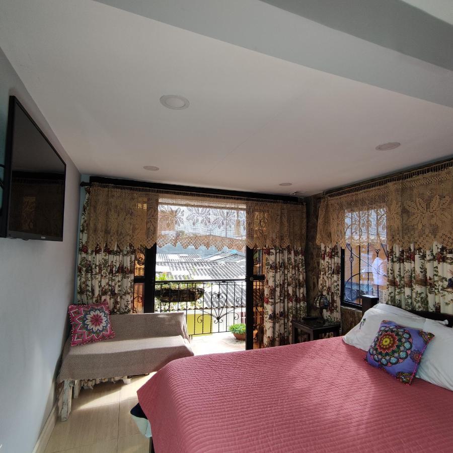 Los Andes Hostal フィランディア エクステリア 写真